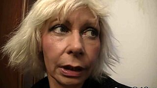 Oh Dear, Come With Me Now For Sexy Phone Sex Video Call Chatting At 91 7044160024!