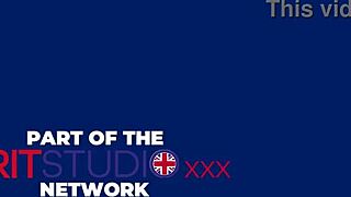 Bold british teen gets her big pussy licked to orgasm