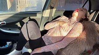 I watch my wife masturbate publicly