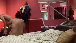 Casal Frente e Verso 20 Hints at Intense Amateur Action