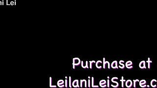 I's a granny masturbatin' after beach day in trailer