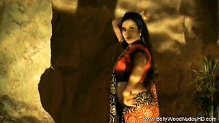 Sacred sensuality from an indian milf!