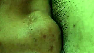 Oral Pleasure In A Hotel Room!