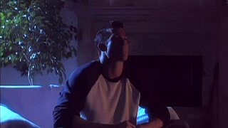 fucking milf hannah harper in the bedroom 😈