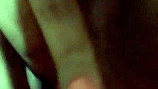 Does This Novinha Enjoy Her Siririca?