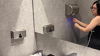 The Girl I Met in Colombia