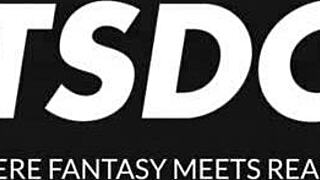 Lisa gali enjoys slow sensual sex with her mature boyfriend 😍 whiteboxxx