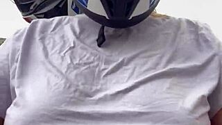 motogirl asks passenger to touch