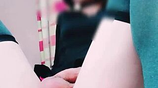 i'm linda, a hot young ladyboy getting my ass penetrated and masturbating