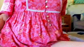 Mature wife flashes her big plump shaved cunt