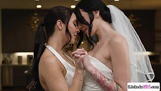 Busty Babe Tribbing With Milf Girlfriend!