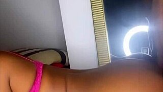 Siyah Üvey Kız Artık Üvey Babaya Ait