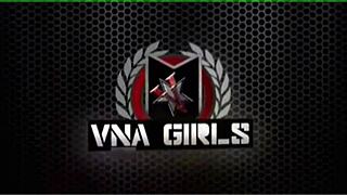 Vicky Vette Buttplugs Her Big Ass and Pussy Lips