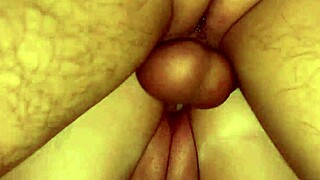 follo el gran coño de mi hermanastra con emojis 😏