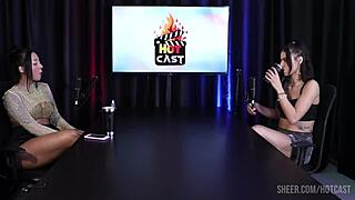 Best moments with Debora and Vitoria in hot cast part 2 😏