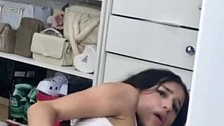 arrombei meu cu com o pau preto de borracha