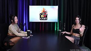 Best moments with Debora and Vitoria in hot cast part 2 😏