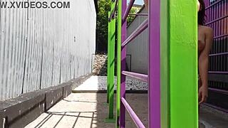 Amateur babe fingers shaved pussy while flashing outdoors on the street