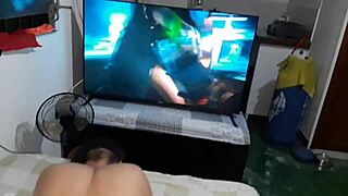 บอกว่าจะดู Netflix กัน แต่จริงๆ อยากเย็ดแรงทุกท่าเลย