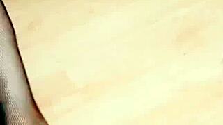 i fucked my mature skinny wife at home