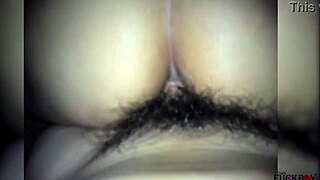 comadre nieuwsgierig naar nieuw geil gevoel past aan en gilt door