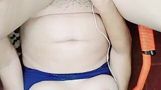 Que Sabroso Se Siente Bien Profundo Este Enorme Pollon Y Mira Como Sale Mi Leche A Chorros