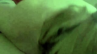 Kandy kane deepthroats big tits