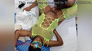 puta gozando no oral