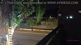 Não Resistí E Dei Pro Negão Na Frente De Todos