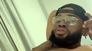 Katrina Thicc sucks random dick