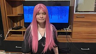 Husband's wandering eyes land on step daughter