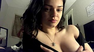 hot girl, you showing those big tits and horny boobs?