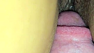 Cierra La Masturbaci�n Con Perrito y Cum en Mi Trasero