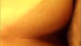 he fucked her hard in the bedroom with screaming and ass shaking 😍