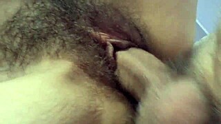 Amateur Wife Gets Fast Creampie During Homemade Fucking