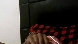 i'm just trying to make myself cum with my fingers at home but it's so hard to stop squirting