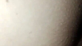 Vietnamese Mommy Engages in Group Sex