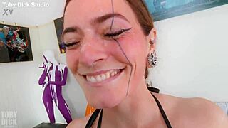 malafalda gets anal piss spew recycling, mouth spread for severe throatfuck 😈