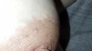 Flashing breasts and belly in public exposure