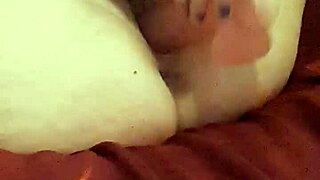 Jessi Masterbaiting With Cum And Dildo Toys