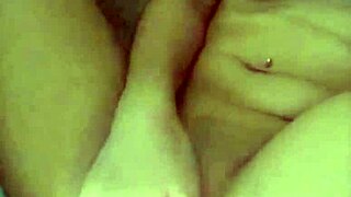 asian pussy gets fingered and masturbated
