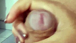 Madastra Assists Enteado Sozinhos Em Casa Aperta Algo!