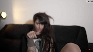 brunette delight squirts and wets everything dread hot