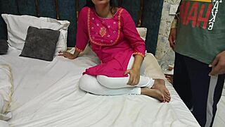 Desi Stepsis Shares Bed with Stepbro in Hindi