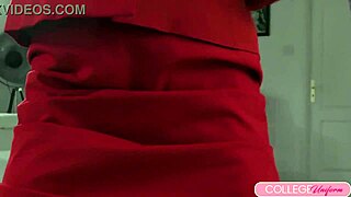 i'm hot coed sicilia sucking dick and getting hard fucked on the bed