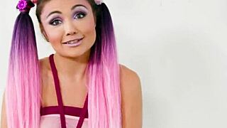 Petite Adria Rae takes it proudly 😏