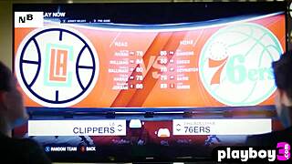 wow, all-natural babe poses naked after sexy striptease 😍