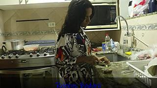 Minha M�e Saiu Meu Padrasto Chegou Me Levou Pra Cama E Fodeu Meu Cuzinho Com Seu Pau Enorme Video Completo No Red Sheer