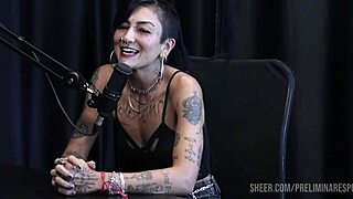 melhores momentos da caroleta roots no preliminares podcast com bia hot - parte 2 watch on sheer red 😍