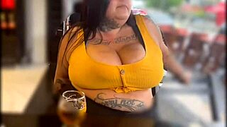 Mary Jhuana's Boyfriend Controls Her Dildo In Public Exhibition